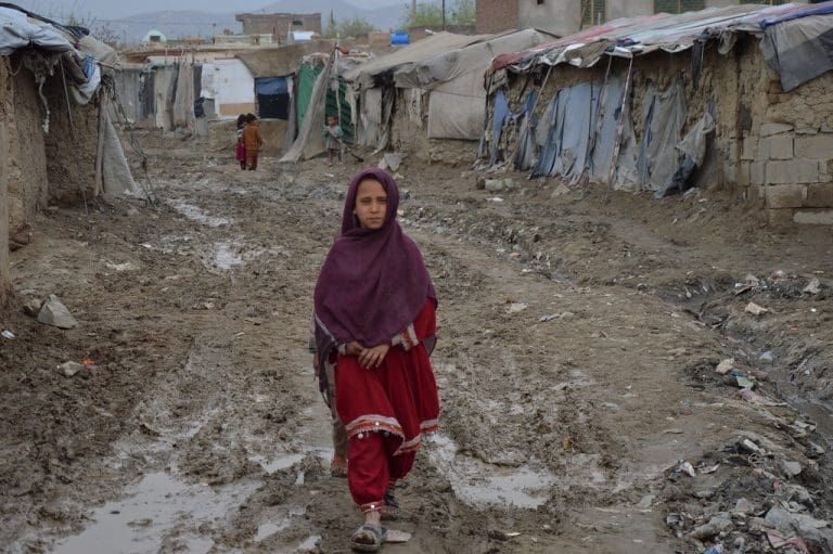 Afganistan: Školska godina počela bez više od milion djevojčica kojima su talibani zabranili školovanje