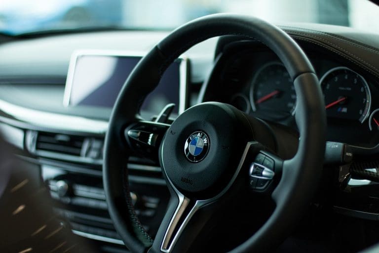 BMW planira zaposliti oko 3.000 radnika, evo kolike su plate