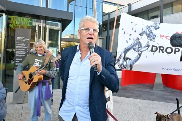 Otkrio ratne zločine u Afganistanu, pa osuđen na pet godina zatvora zbog odavanja vojnih tajni