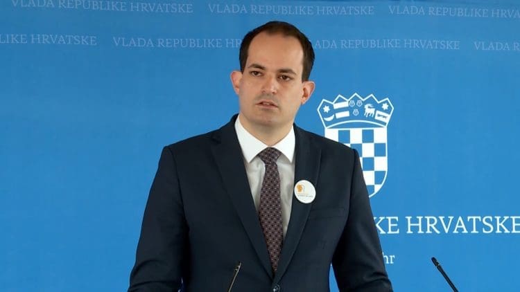 Hrvatski ministar: Optužnica protiv pilota mogla bi blokirati put Srbije ka EU