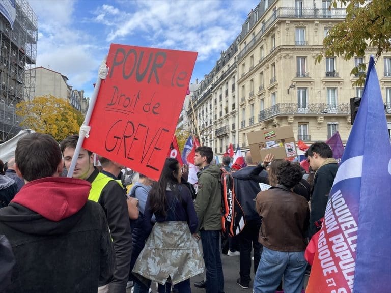 Na ulici zbog povećanja troškova života: Na protestima u Parizu bilo 140.000 ljudi (FOTO)