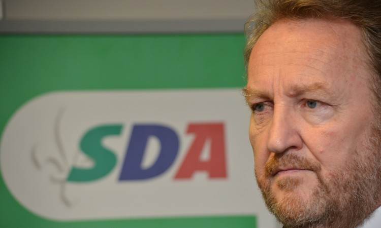 Izetbegović najavio mirne proteste: Ostat ćemo na ulici sve dok ne shvate da SDA treba ostati u Vladi Federacije BiH!