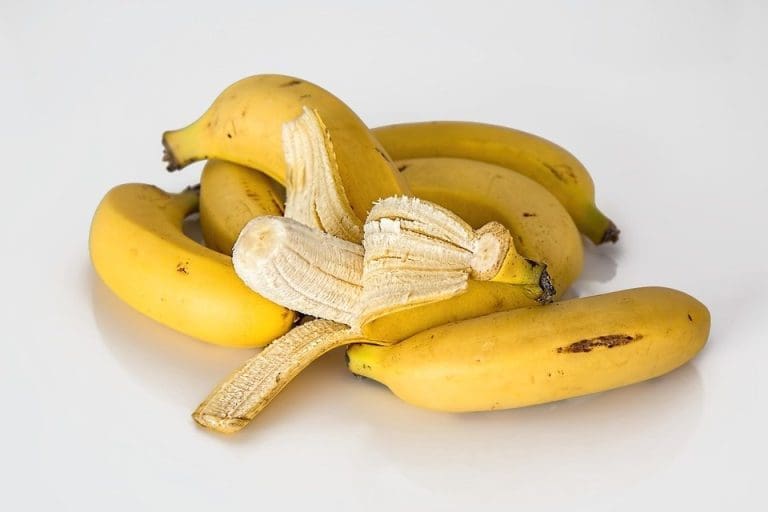 Evo kako BANANE UTIČU NA ZDRAVLJE u zavisnosti od toga kada ih jedete