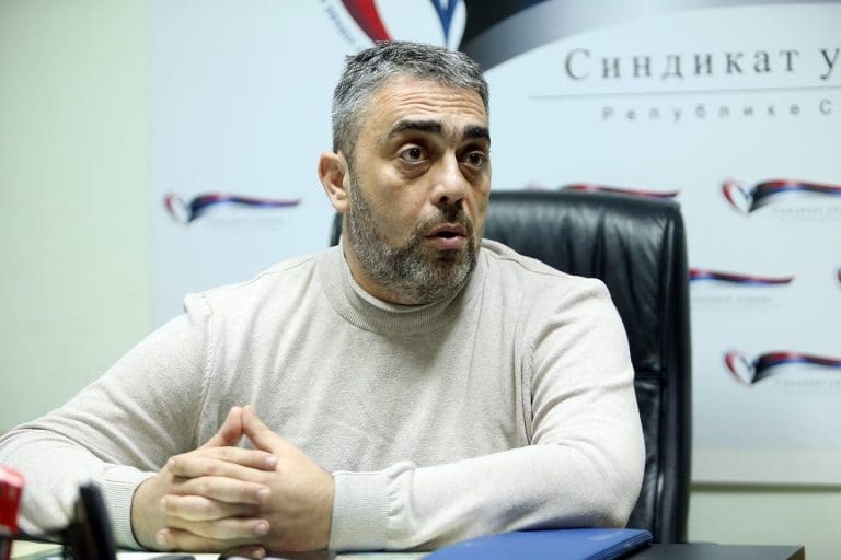 “U 2021. godini mi se borimo da radnicima vratimo pravo na topli obrok i regres, a plate na nivo od prije 13 godina”