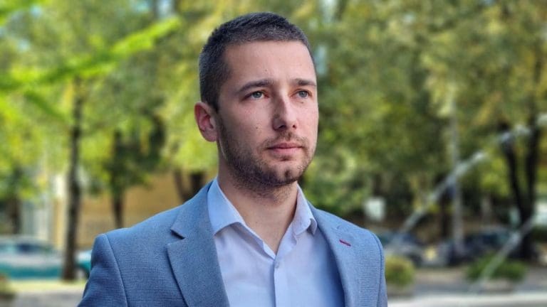 Ivanu Begiću poništeni lični dokumenti: “Saopštili mi da ne postojim u BiH”