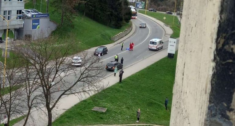 Poginuo pješak u saobraćajnoj nesreći u Tuzli