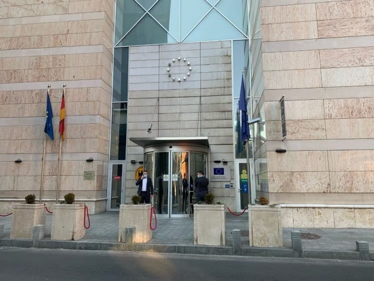 Delegacija EU u BiH: Prijetnje državnim službenicima su neprihvatljive i moraju prestati