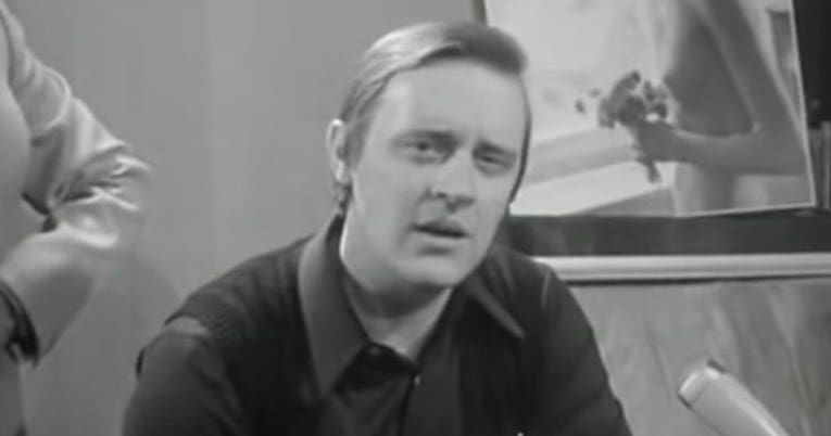 1969. svi su bili uvjereni da je Arsen Dedić umro. Razlog je bio bizaran