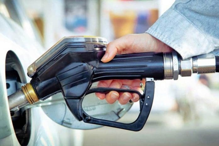 Opterećenje za budžet građana: BiH iskače po visokim cijenama goriva u odnosu na plate