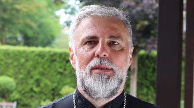 Grigorije: Ne postoji dovoljno mračna noć da sakrije zlo