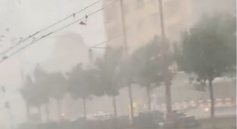 Ogromna šteta u švicarskom gradiću, puno je stradalih. “Ovo je bio tornado”