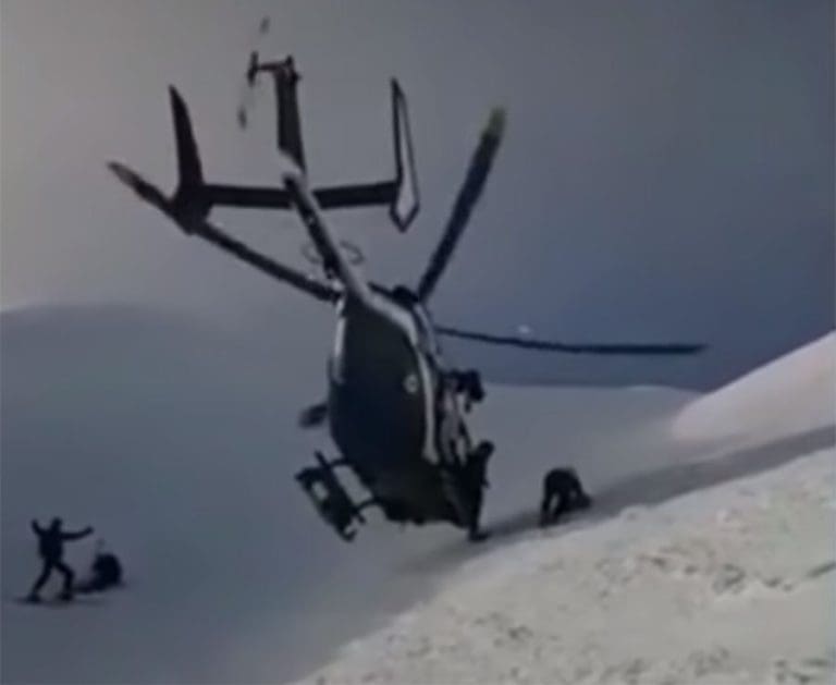 Jedno lice smrtno stradalo! Nesreća hrvatskih i srpskih planinara na vrhu u Albaniji (VIDEO)