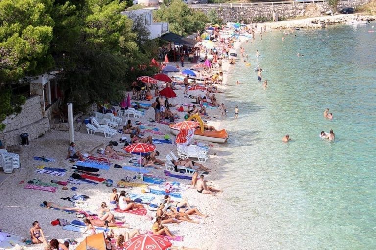 Apartmani na moru bezobrazno skupi: Za jednu noć potrebno više od 150 eura, evo koja mjesta su najskuplja