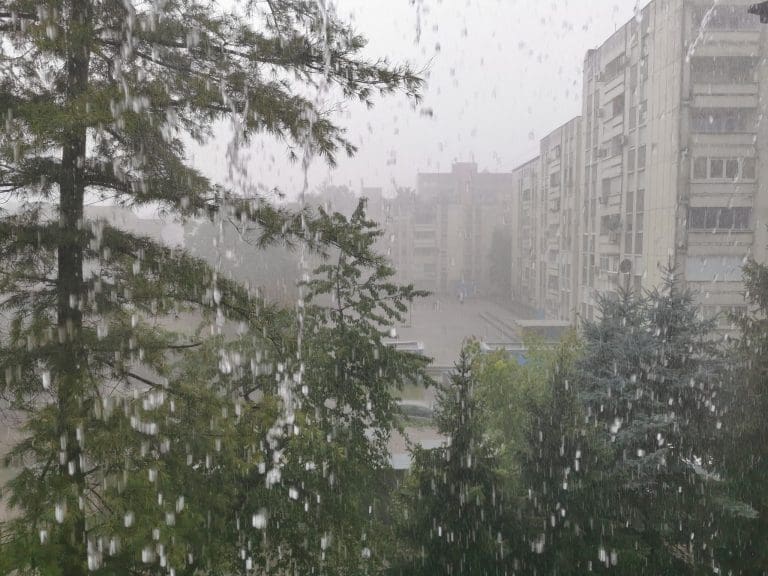 RHMZ: Cijela BiH pod upozorenjem, moguće i bujice
