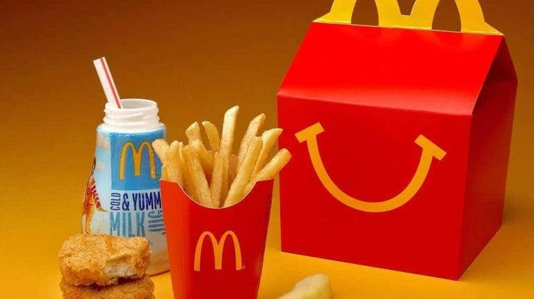 Djevojčica će dobiti 800.000 dolara jer se opekla na meknaget iz McDonald’s-a