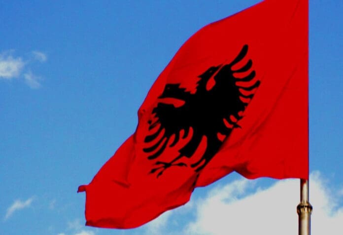 Albanci na granici uhapsili Hrvata (20). Grci strahuju od novih nereda u Atini