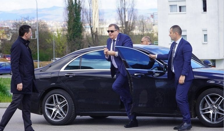 Dodik: Pokušavam ubijediti Hrvate da sa Srbima napuste institucije BiH