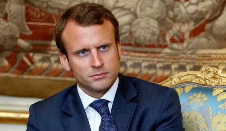 Macron: Zastava Rusije ne može da bude na Olimpijskim igrama 2024.