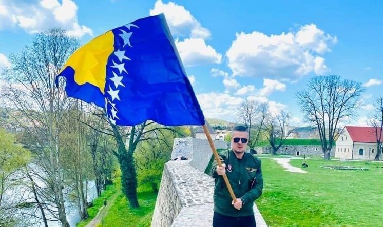 Oglasio se Mijatović povodom zabrane obilježavanja Dana državnosti u Banjaluci: “Vi, miševi, zapamtite…”