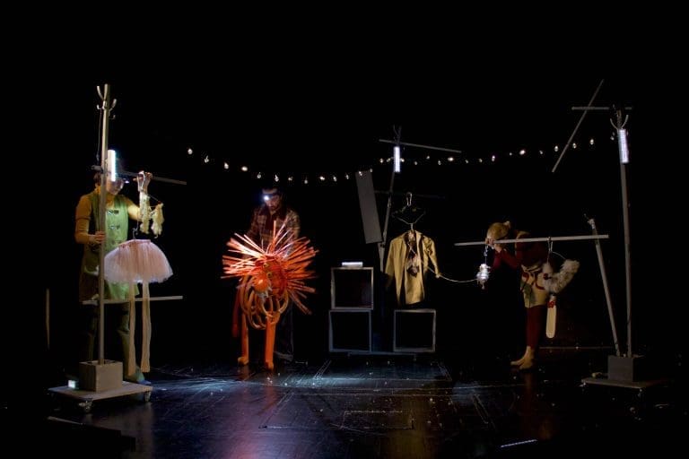 Lav putuje na dva međunarodna festivala