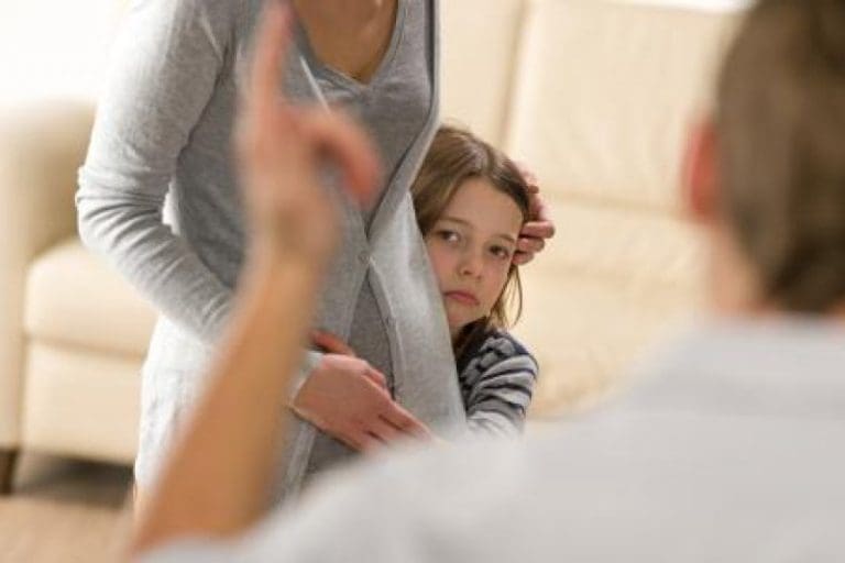 KRAJ ERE ‘VASPITNOG ŠAMARA’: Švajcarska podvukla crtu – udaranje djece više nije privatna stvar