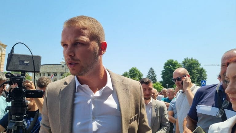 Draško Stanivuković: Nema više plate za odbornike i predsjednika Skupštine