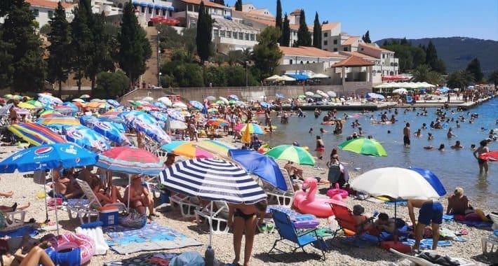 Nekretnine u Neumu se traže kao nikad, a ponuda limitirana i skupa: Evo koliko iznosi kvadrat!
