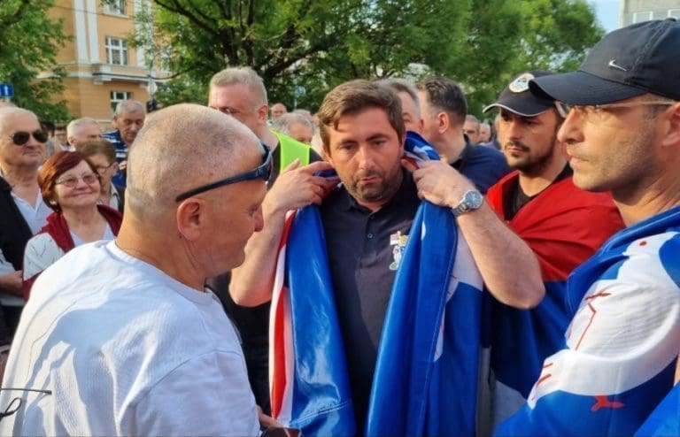 Ljubiša Petrović stigao na Trg Krajine u Banjaluci