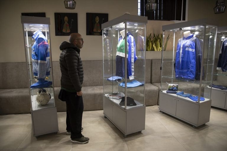 Izložba stvari argentinske fudbalske legende Maradone