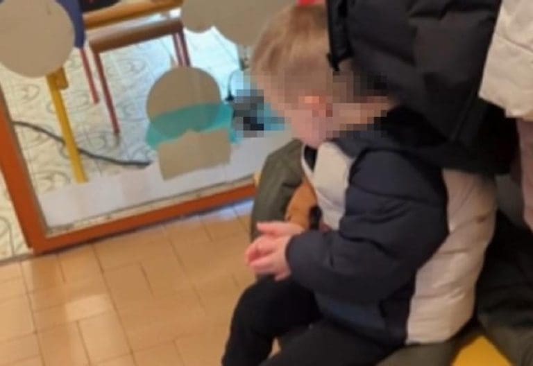 Širokobriješka majka dječaka sa Downovim sindrom: Teta u vrtiću maknula je mog sina s pozornice