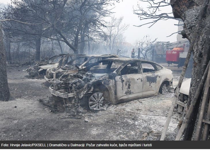 Dramatični prizori iz Dalmacije: Požar guta automobile, stanove, ljudi bježe
