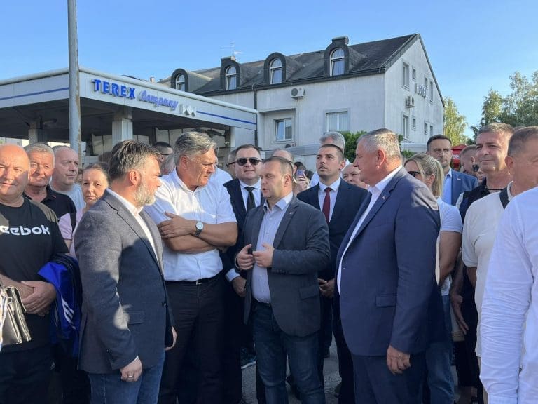 Počeo protest “Postoji granica” u blizini entitetske linije FBiH