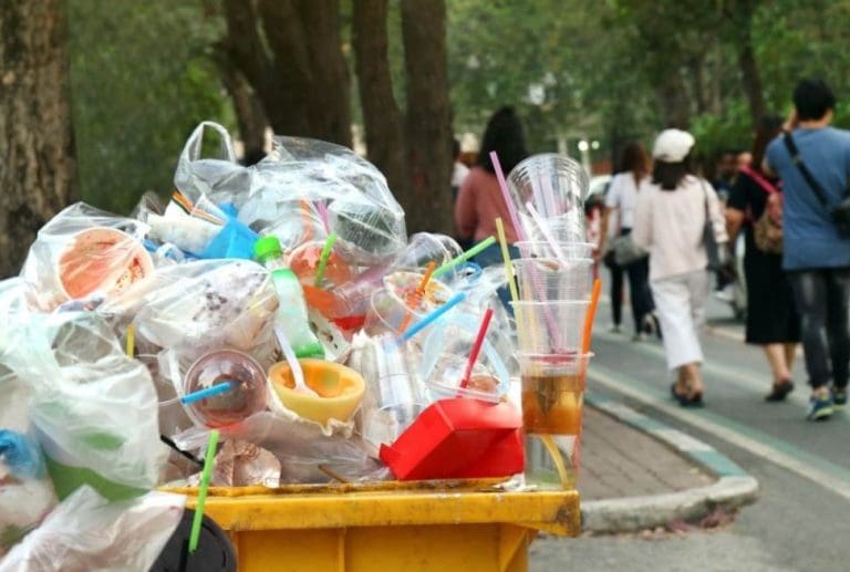 Kako da smanjite plastični otpad? 7 savjeta koji će vam pomoći da budete bliži ovom cilju