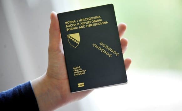 IDDEEA dobila samo jednu ponudu: Banjalučkoj firmi skoro 60 miliona KM za pasoške knjižice