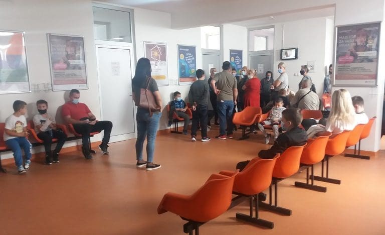 OD ČEGA BOLUJU DOMOVI ZDRAVLJA Kad politika uđe “sazada” pacijent postaje samo statistika