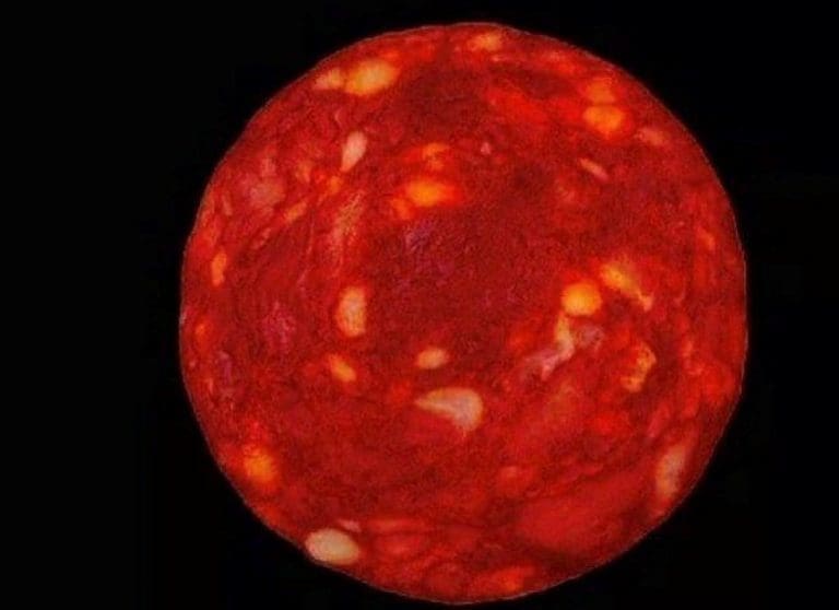 Fizičar za fotku kobasice napisao da je zvijezda najbliža Suncu