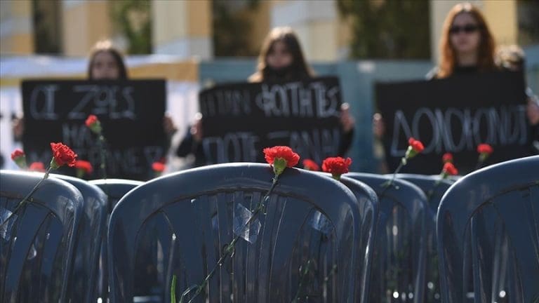 Desetine hiljada ljudi na protestima u Grčkoj