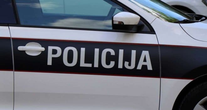 Letjelica bez motora srušila se kod Bihaća, u blizni granice sa Hrvatskom, pilot poginuo