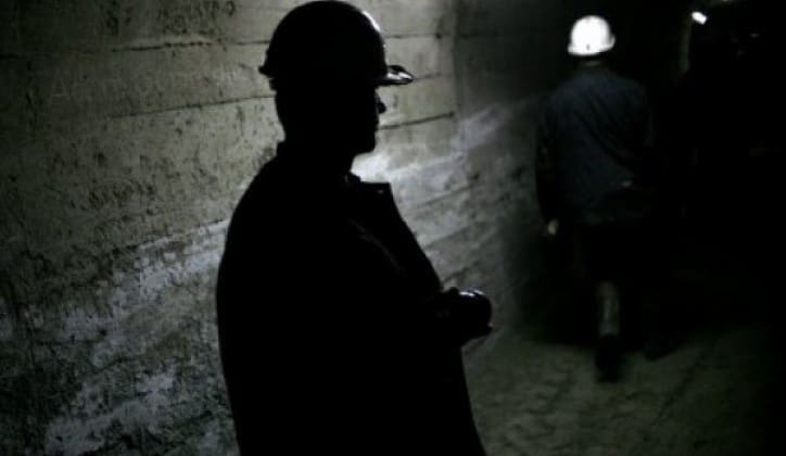 Zenički rudari zbog blokade računa te neisplaćene plate obustavili rad