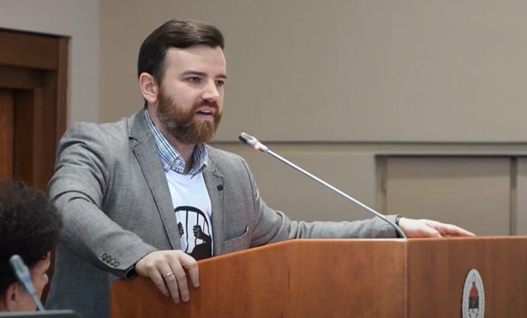 Pravnik Dejan Lučka: Zakoni o kriminalizaciji klevete donose se da bi se zaštitili političari u Republici Srpskoj