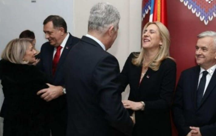 Dodik zahvalio Radišiću za zgradu za UIO, Krišto zahvalila Dodiku, Helez i Konaković očekuju zahvalnost naroda!