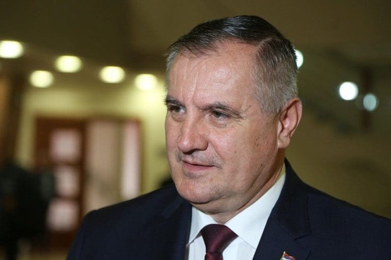 Višković o umjetnoj inteligenciji: “Šta ako taj čiko, ta teta, u nekom momentu kaže…” (VIDEO)