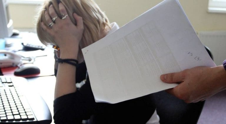 Vrijeđanje, seksualno uznemiravanje, degradiranje, smanjenje plate… Više od 300 prijava zbog uznemiravanja na radu!