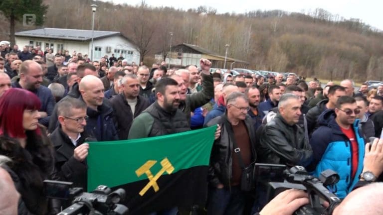 Ugljevik: Rudari uzdrmali upravu preduzeća, traže raskid ugovora o koncesiji sa Serdarovim