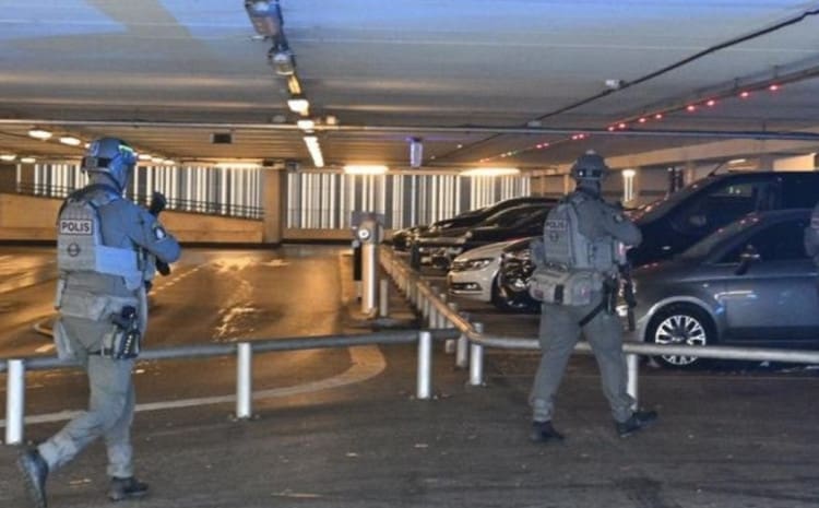 Pucnjava u tržnom centru u Malmeu: Ubijena jedna osoba, uhapšen tinejdžer