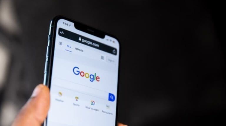 Google tajno snima sve što govorite, isključite tu opciju