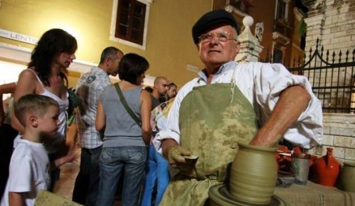 Nekada je bilo bitno imati “zanat u rukama”: Majstori odlaze a mladi se sve manje školuju