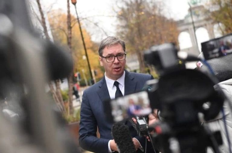 Oglasio se Vučić nakon sedam sati pregovora u Briselu: “Pred nama su besane noći, mnogo teških dana”