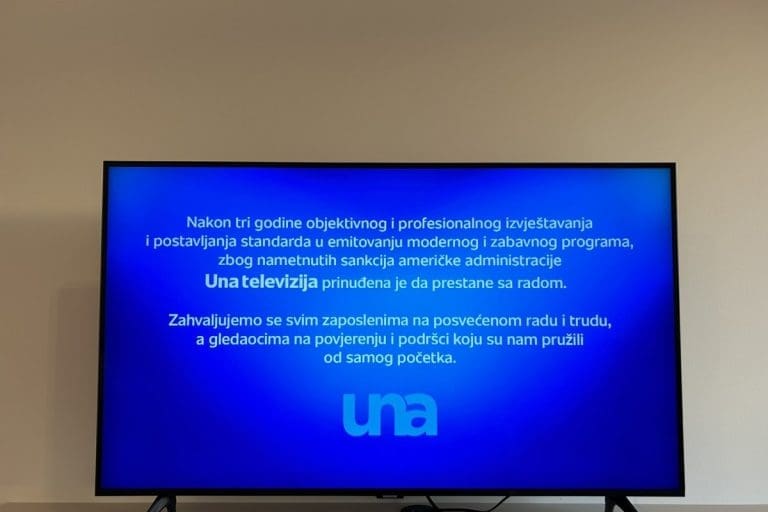 Radnici Una TV zabrinuti da li će im biti isplaćena dugovanja