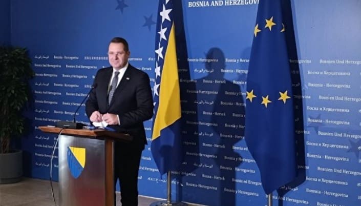 Kovačević i delegacija Srbije napustili konferenciju u Sarajevu
